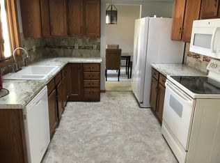 215 Dawnee St, Tomah, WI 54660