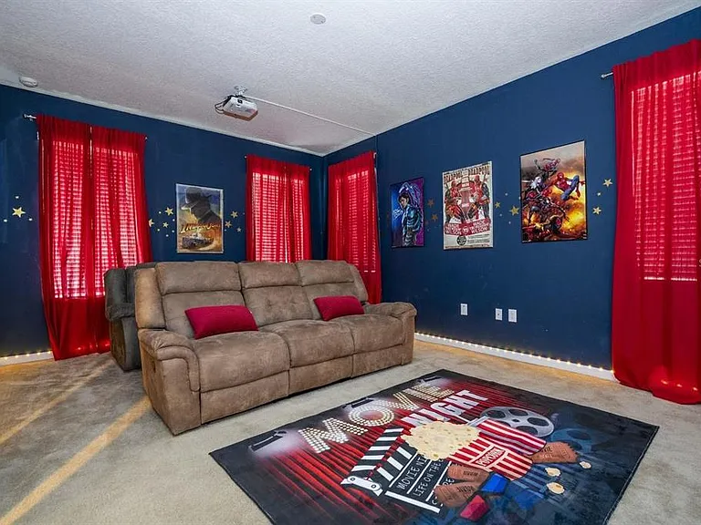 280 Ballo Dr — Photo 32