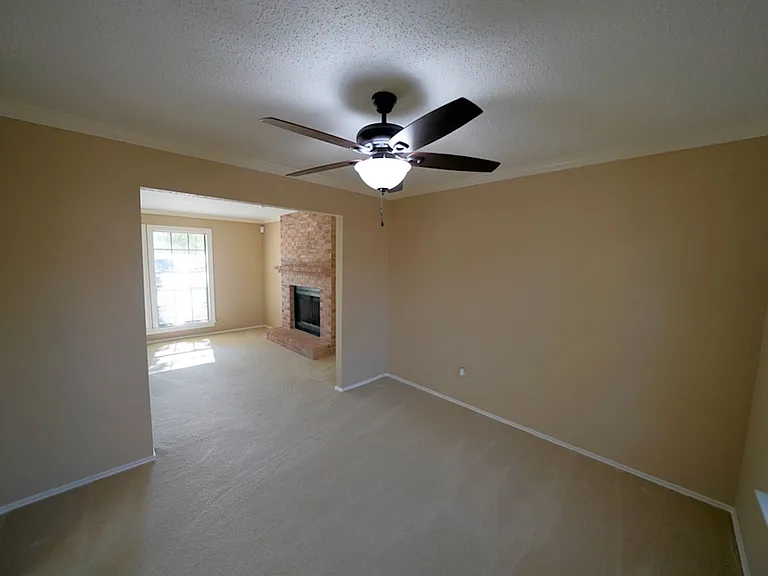 7315 Park West Dr — Photo 19