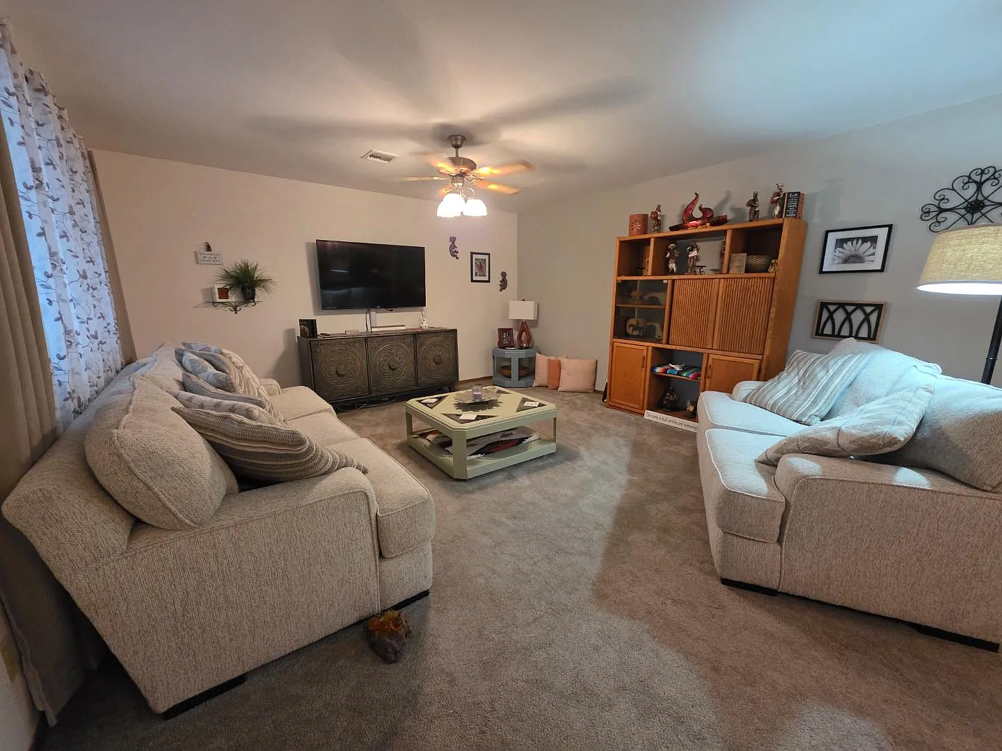 13664 E 45th Lane — Photo 3