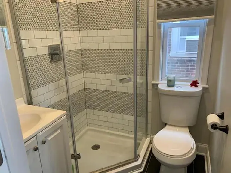 5002 Pine St #2 — Photo 4