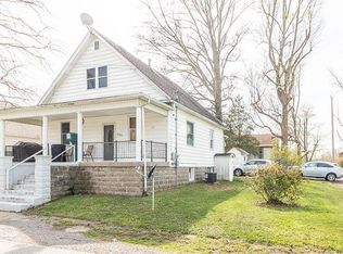 202 S Burr St, Marion, IL 62959