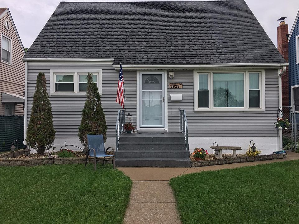 1st image of 5623 Northcote Ave