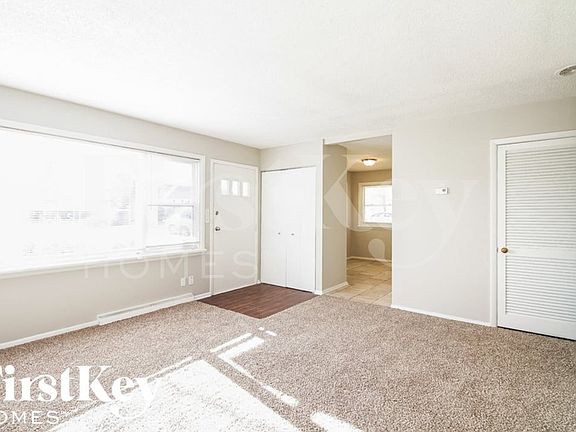 3rd image of 809 N Latham St