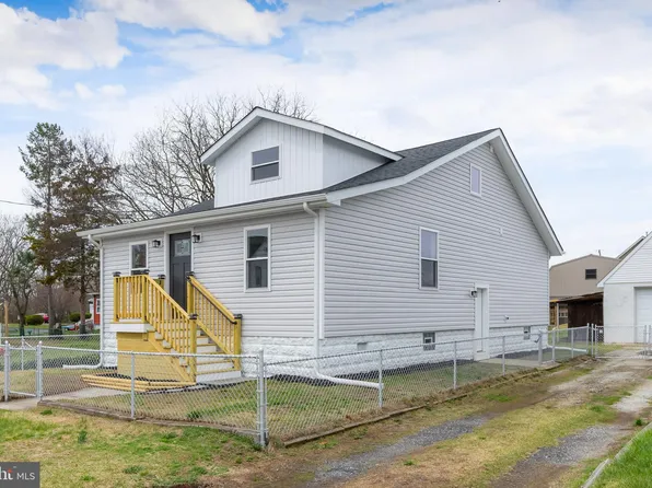66 Woodland Ave, West Deptford, NJ 08086