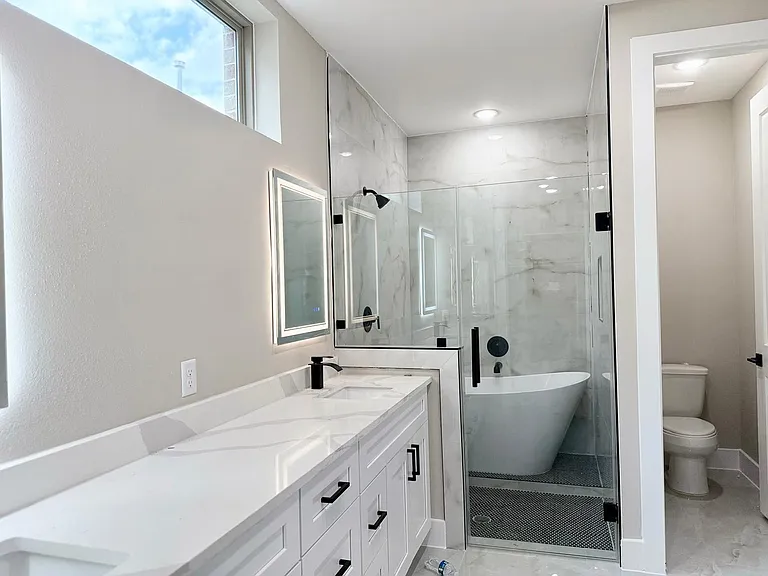 2518 Liguria Ln — Photo 18