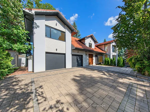 2 Addison Cres, Toronto, ON M3B 1K8