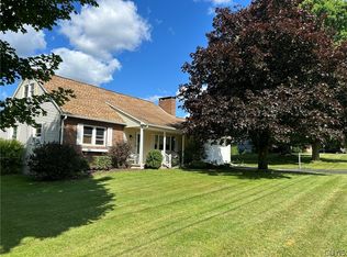 4510 Skenandoah Dr, Oneida, NY 13421