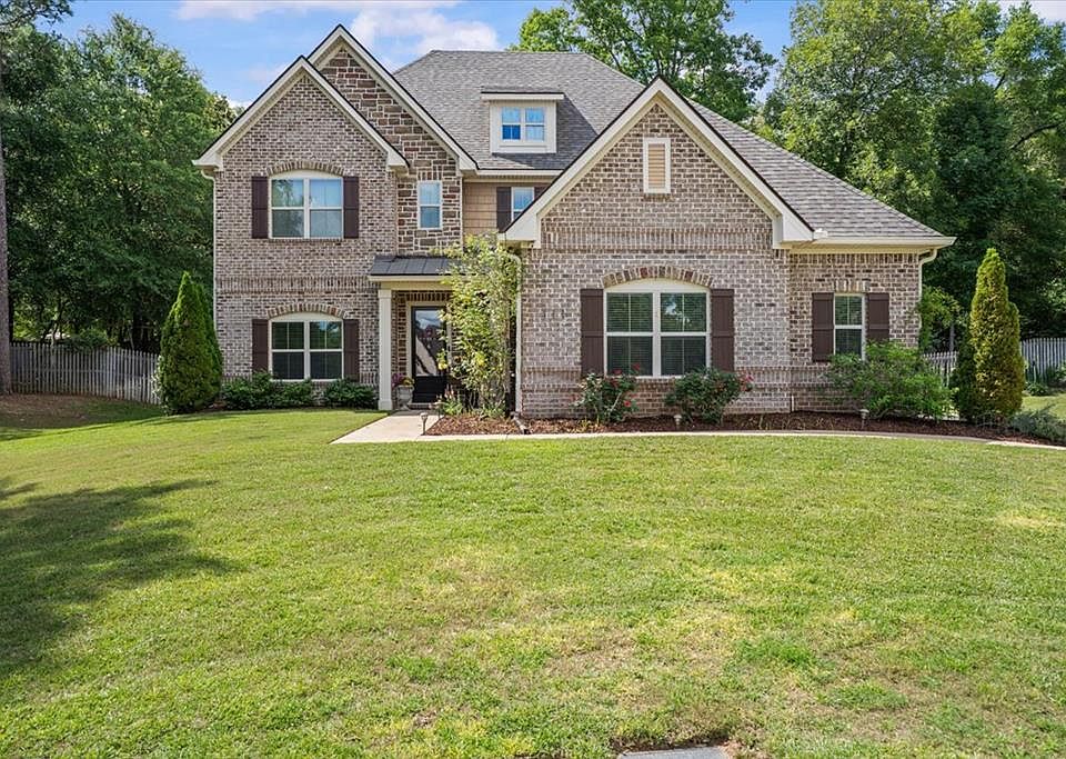 1st image of 411 Cypressglade Ln