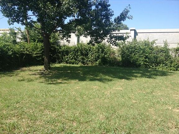 4th image of 501 Parker Cir
