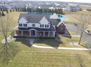 9227 Brint Rd, Sylvania, OH 43560