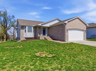 516 E Shade St, Andover, KS 67002