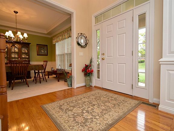 4th image of 599 Savannah Dr