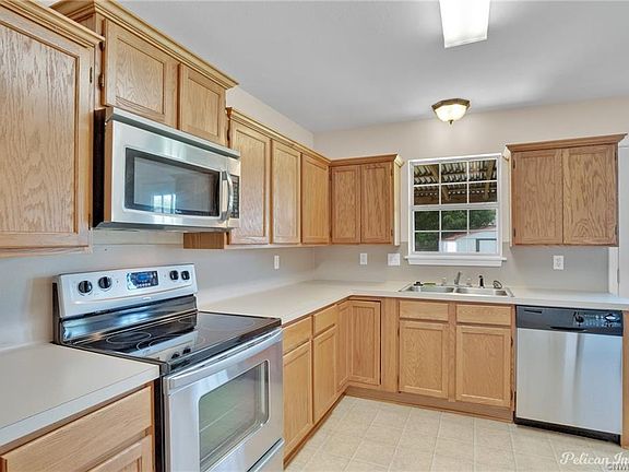 3rd image of 7501 Cottonwood Ln