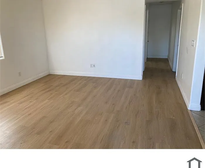 6341 Estrella Ave #6341 — Photo 2