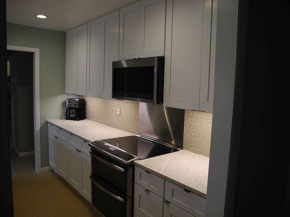 2nd image of 7101 Sycamore Ln