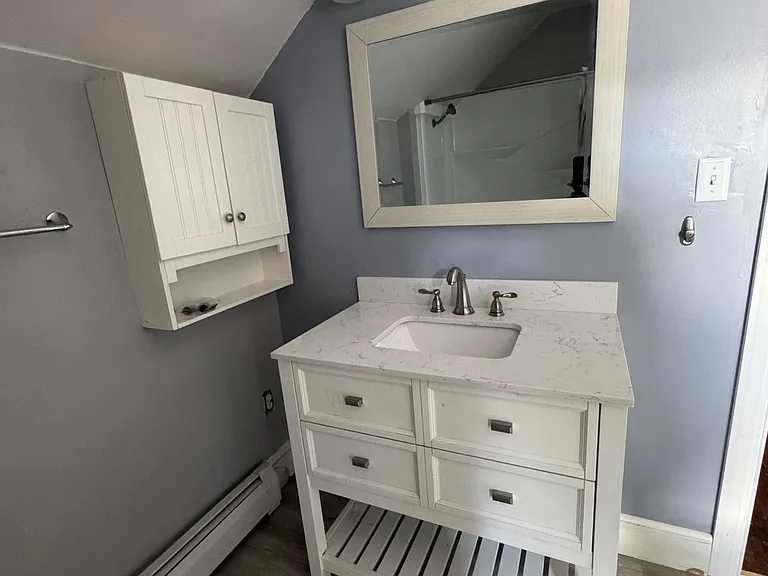 203 Bridge St — Photo 10
