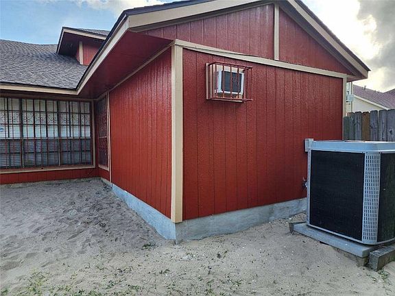 4th image of 7721 W Cavelier Dr
