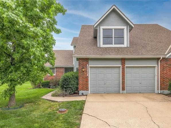 15705 Travis St, Overland Park, KS 66223