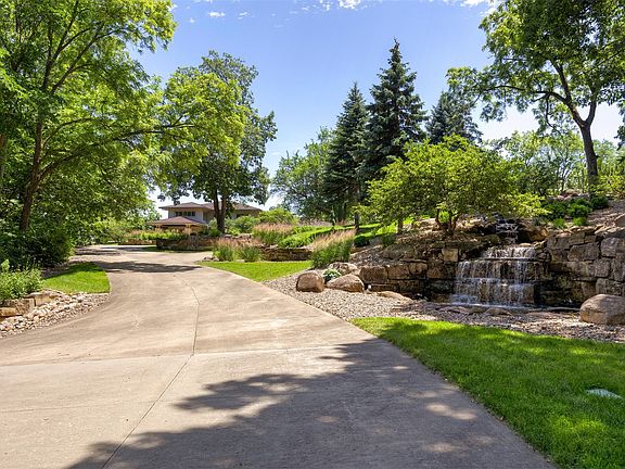 5th image of 34984 Maffitt Lake Rd