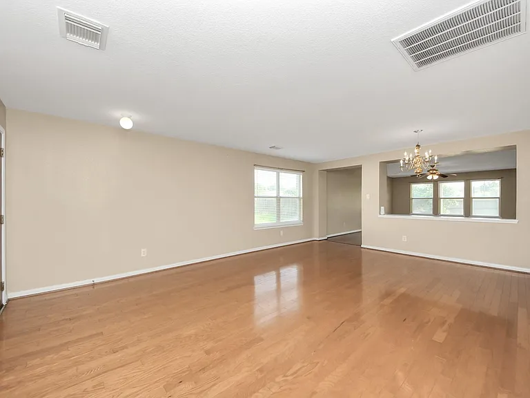 15202 Lynford Crest Dr — Photo 8