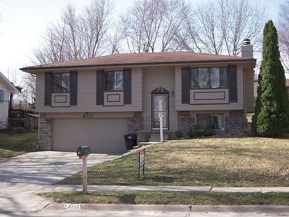 5th image of 8713 Granville Pkwy