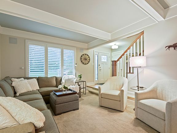 4th image of 3455 Treaty Ln