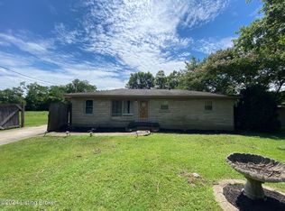 5023 Terry Rd, Louisville, KY 40216