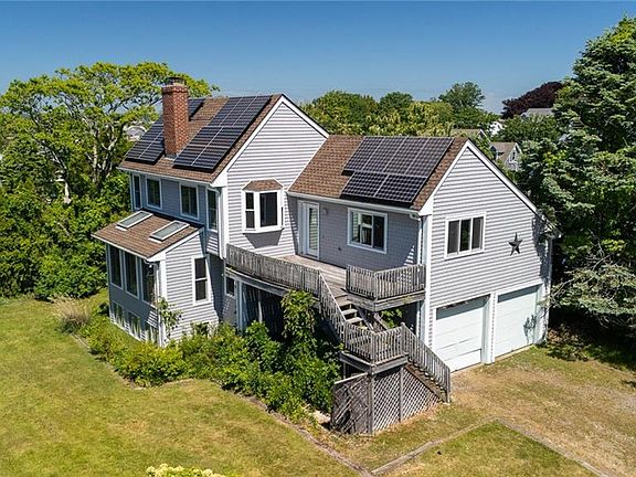 5th image of 39 White Swan Dr