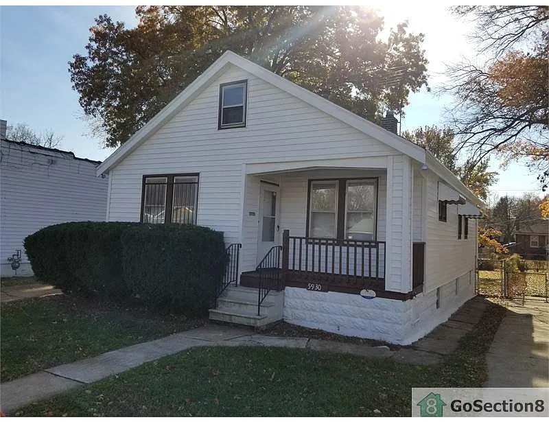 5930 Sherry Ave photo 1