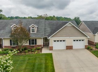 124 Plantation Place Ln, Mount Airy, NC 27030