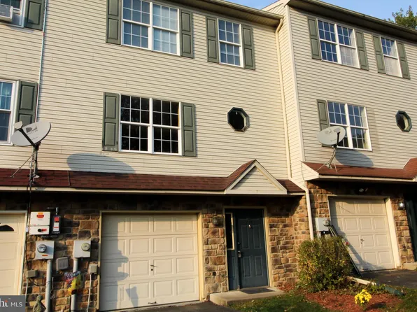 7293 Adams St, New Tripoli, PA 18066
