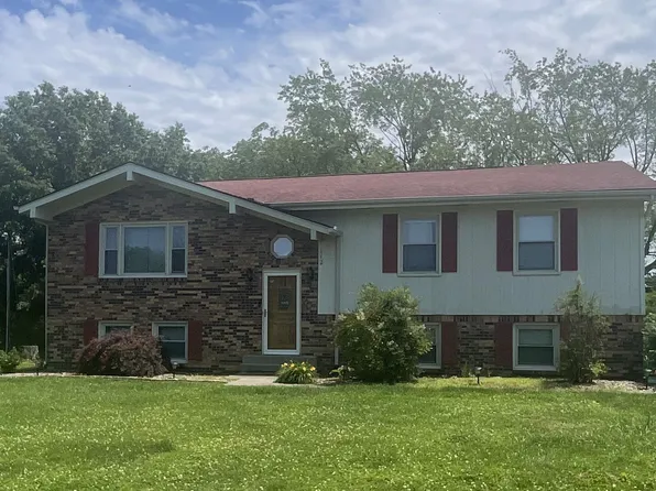 112 Barberry Ln, Berea, KY 40403