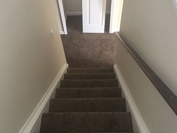 3rd image of 8503 Chalmers Ave