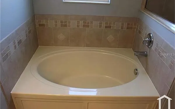 3339 Thistledown Ln — Photo 12