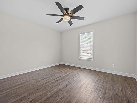 5th image of 2623 Pebblebrook Dr