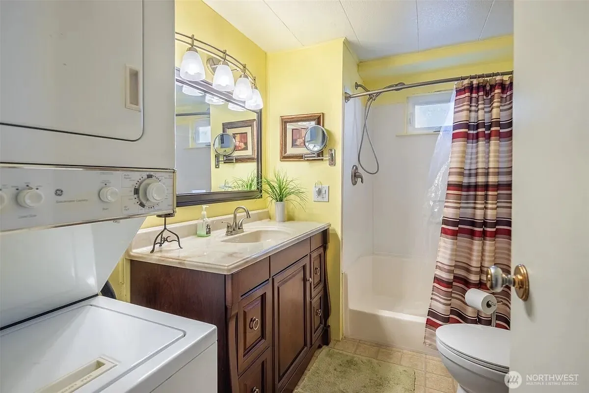 2 bed, 672 sqft, $1,450 — Photo 3