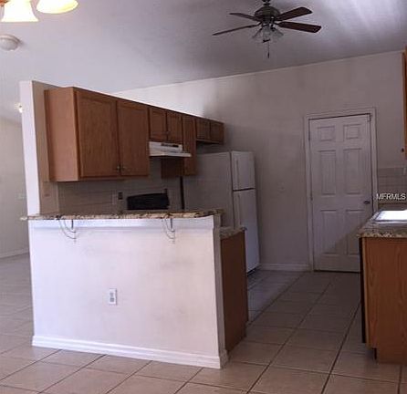 4th image of 10 Miramar Way