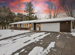 4666 Ulman St, Oshkosh, WI 54904