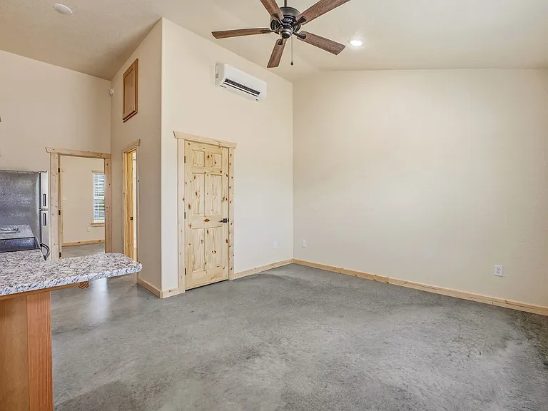 5415 County Road 456 — Photo 7