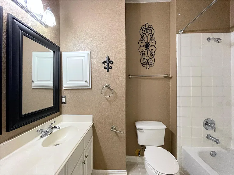 2709 Buck Hill Dr — Photo 18