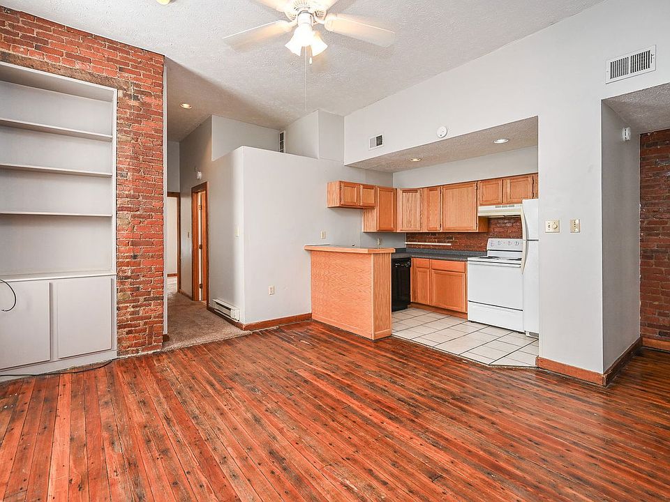 1st image of 3207 Vine St APT 1
