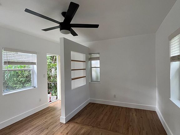 3rd image of 689 NE 61st St APT 5