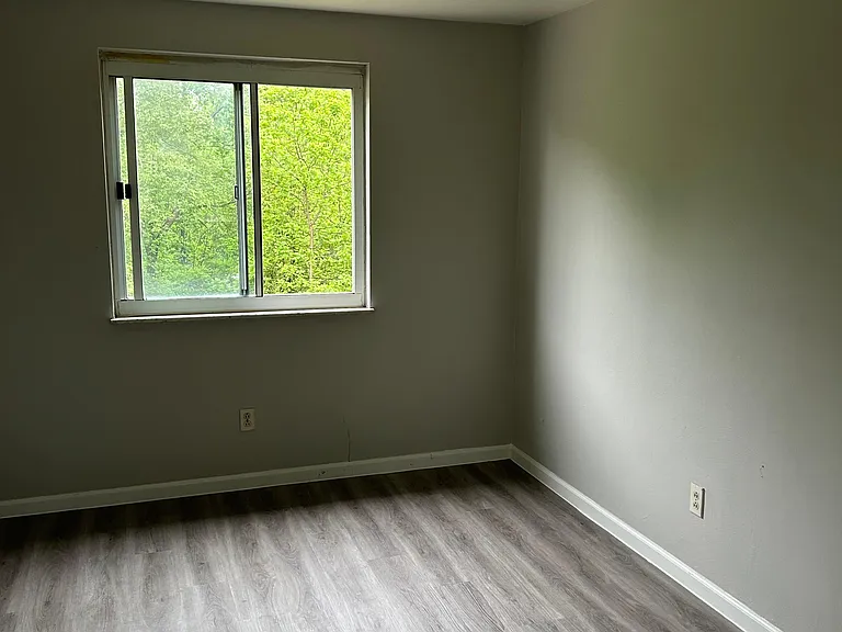 7966 Aber Rd — Photo 7