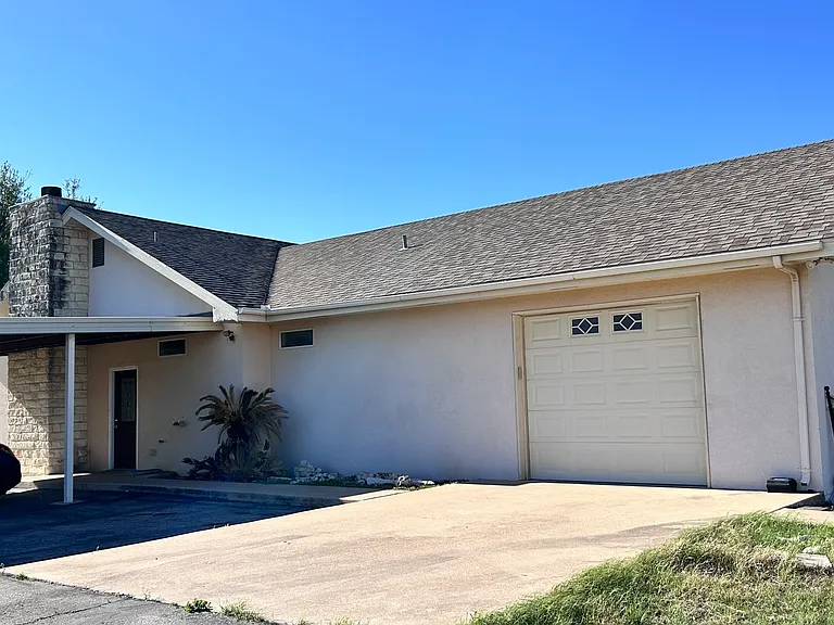 11115 FM 1660 — Photo 28