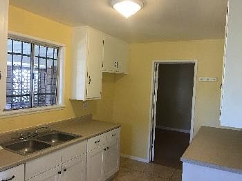 3rd image of 11312 Linard St
