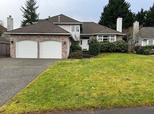23289 NE 16th Pl, Sammamish, WA 98074