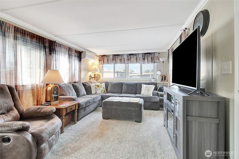 5th image of 1316 91st Avenue SE #49
