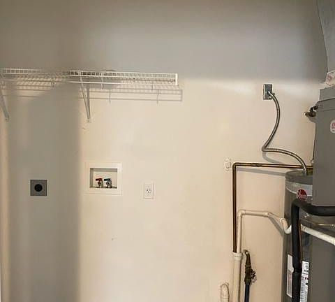 5th image of 208 Autumn Pine Dr #208