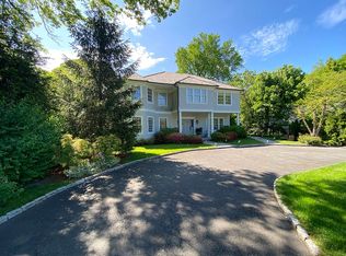 42 Breezemont Ave, Riverside, CT 06878